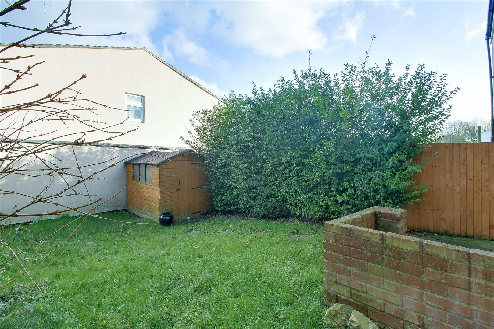 1 bed property in Thane Court, Stantonbury Milton Keynes